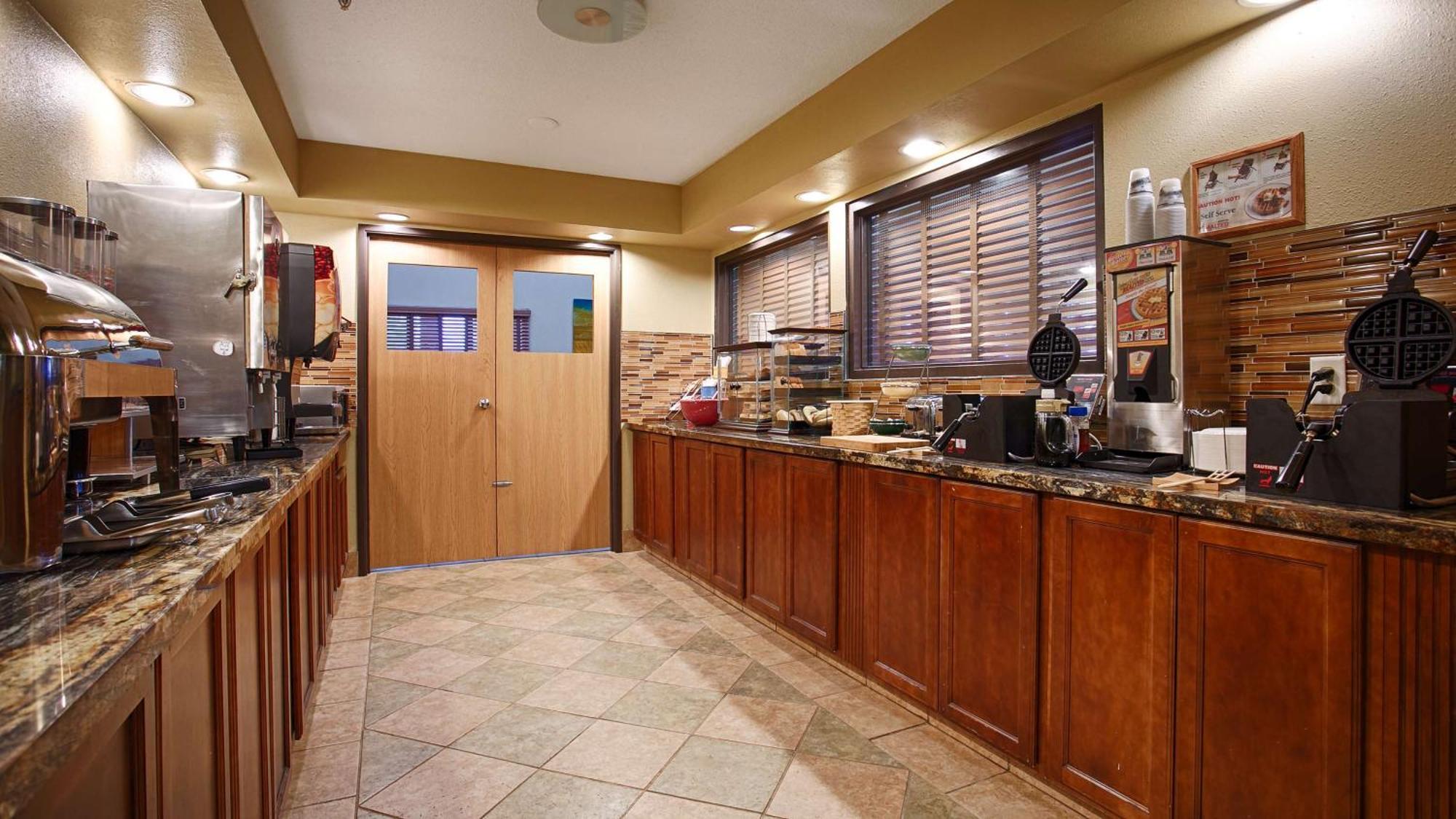 Best Western Alexandria Inn Zewnętrze zdjęcie